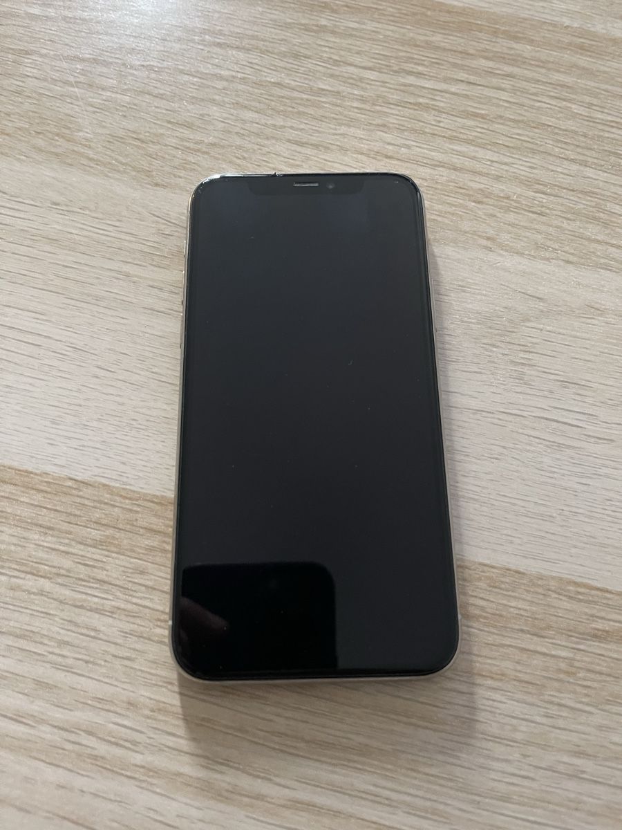 Apple Telefoni cellulari / Smartphones: IPhone 11 Pro – Difettoso da Biel/Bienne venduto da ML31 1