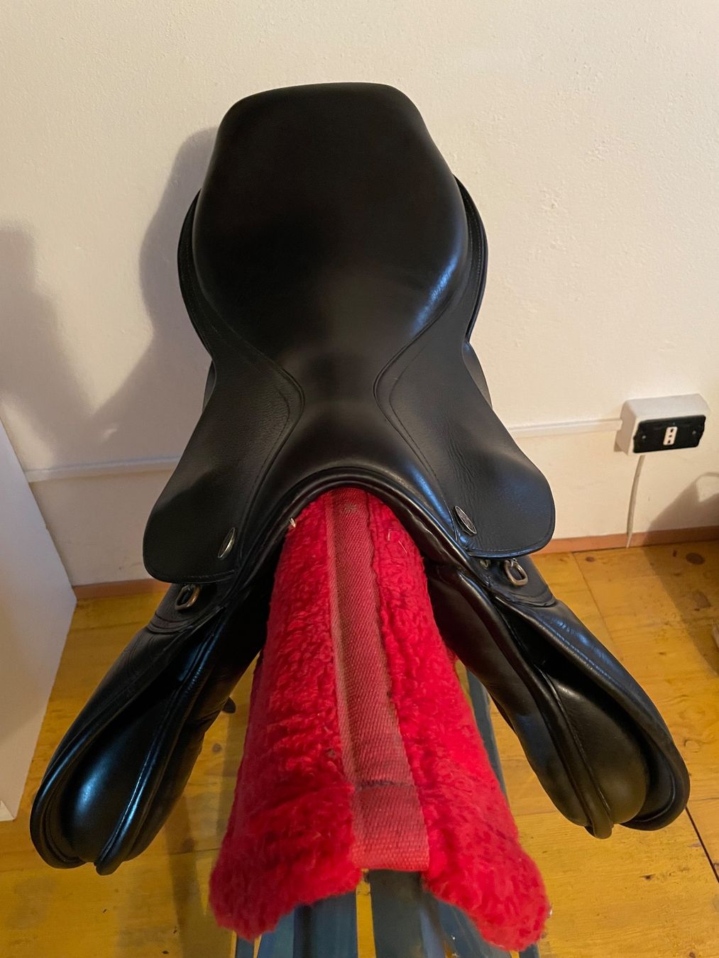 Sattel & Sattelzubehör: Sattel Springreiten - Sella inglese Eric Thomas 17” – Gebraucht aus Bellinzona von gia_zx2b 6