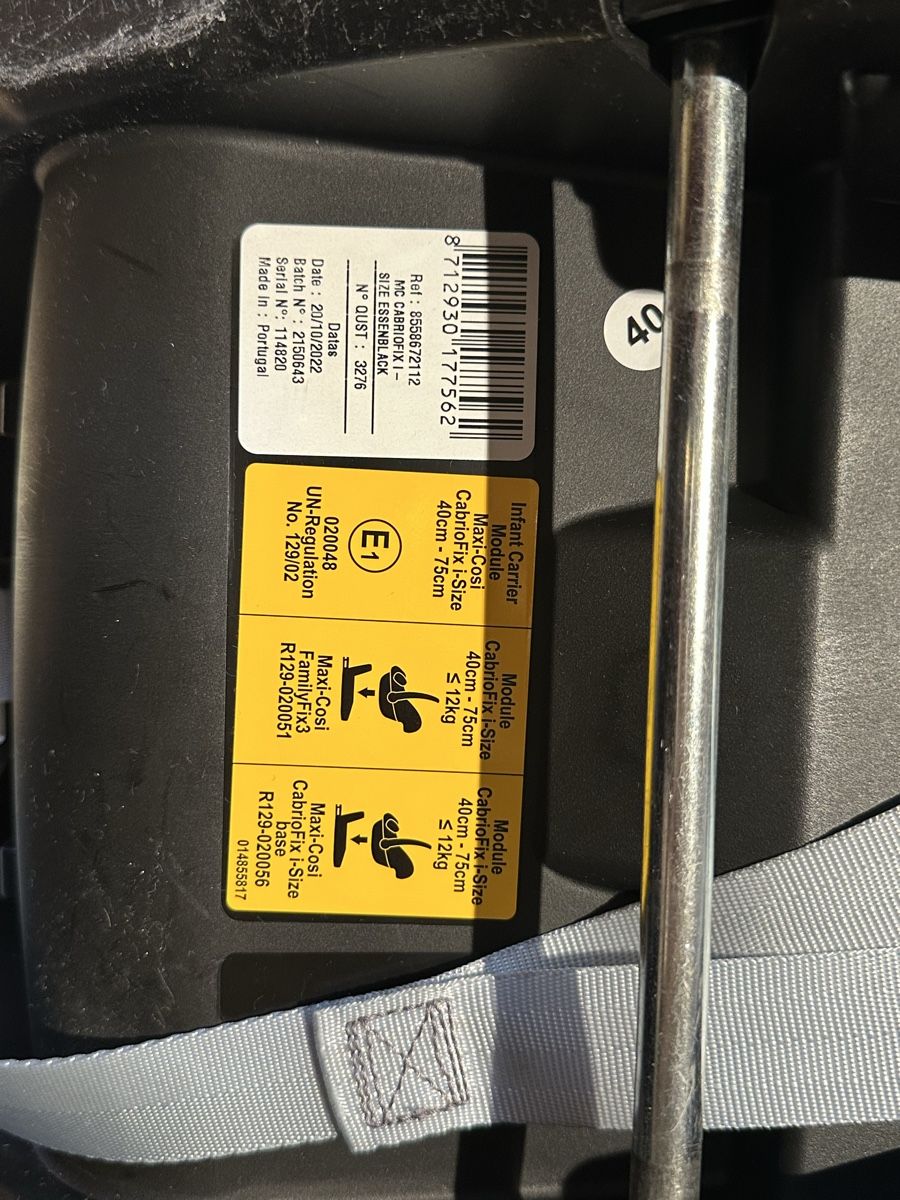 Maxi-Cosi Seggiolini per auto: Maxi-Cosi CabrioFix i-Size + Base – Usato da Freienwil venduto da mokinho 4