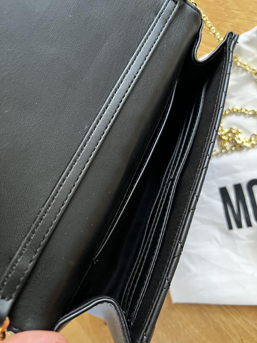 Moschino Sacs femmes: Handtasche – Neuf avec emballage d'origine à Wölflinswil par iam_g9gb 4