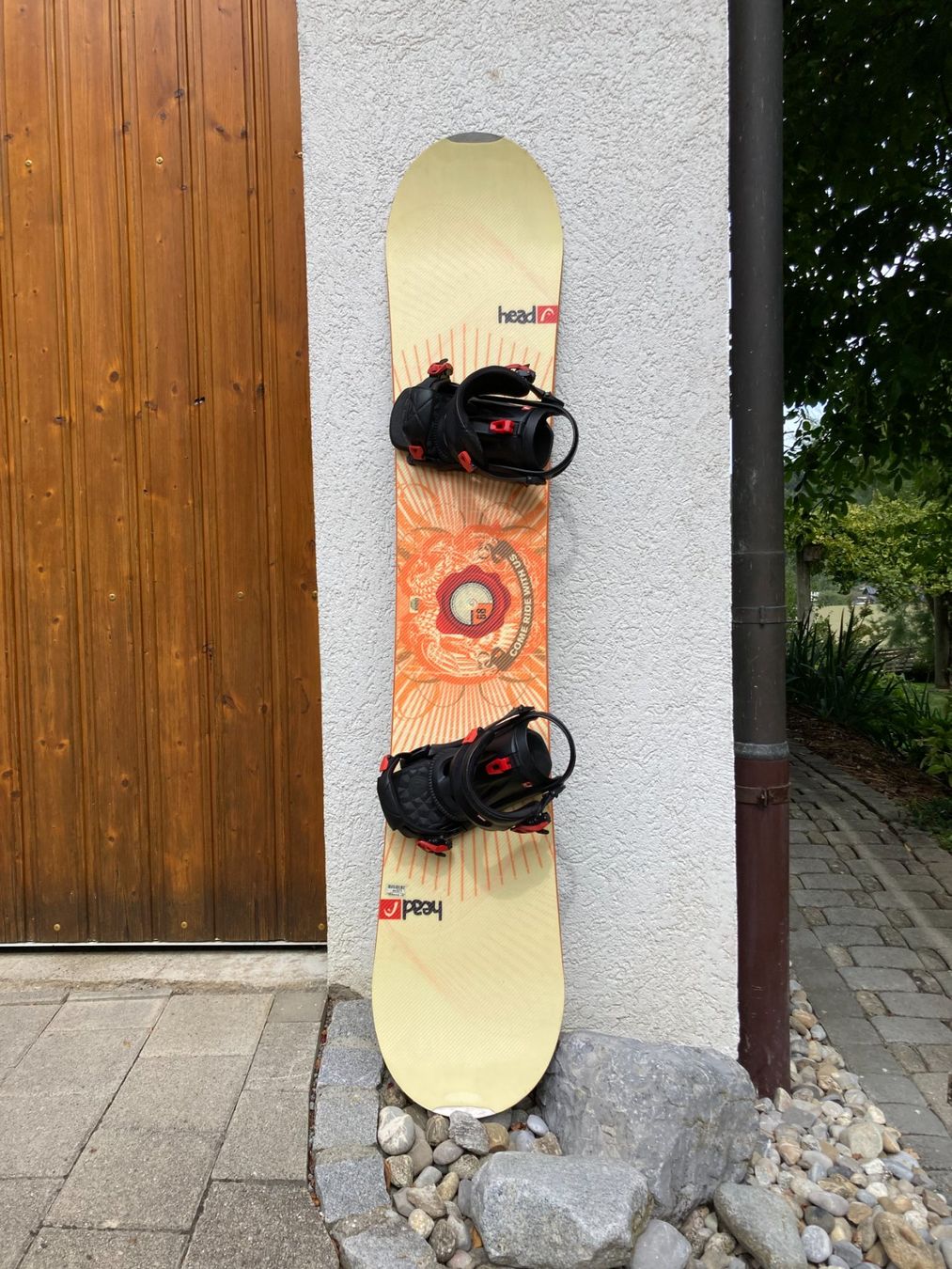 Head Board: Snowboard mit Boots von HEAD – Usato da Fribourg venduto da joel-schaller