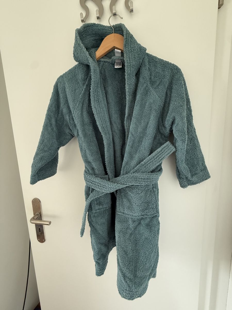 Accappatoi: Bademantel mit Kapuze – Usato da Elsau venduto da Wallaby78