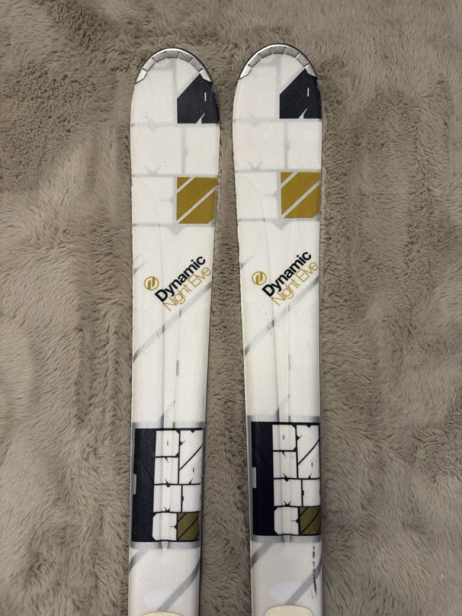 Atomic Sci: Dynamic Night Elve Ski 156cm Atomic Bindung Top Zustand! – Usato da Dietlikon venduto da Ajan.001 1