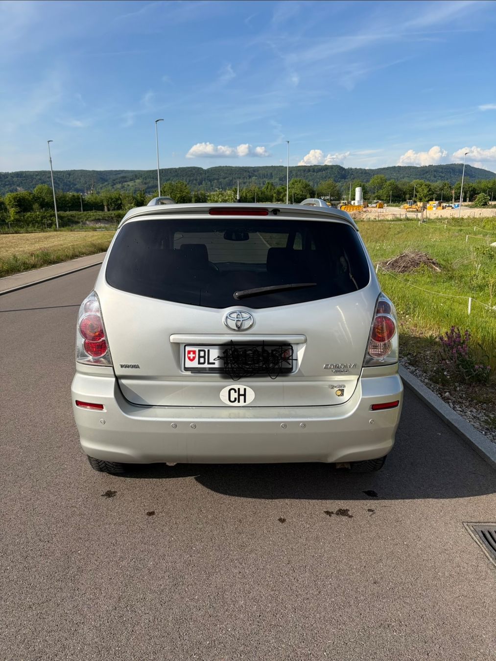 Toyota Automobili: Toyota corola verso – Usato da Pratteln venduto da Omega102 2