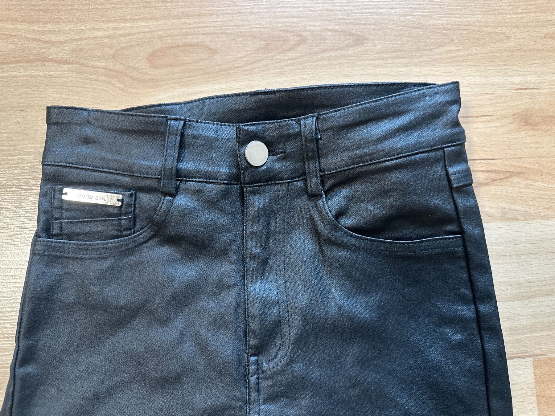 Hosen: Hose Lederimitat Grösse XS schwarz – Neu (gemäss Beschreibung) aus Hausen AG von dege02 1