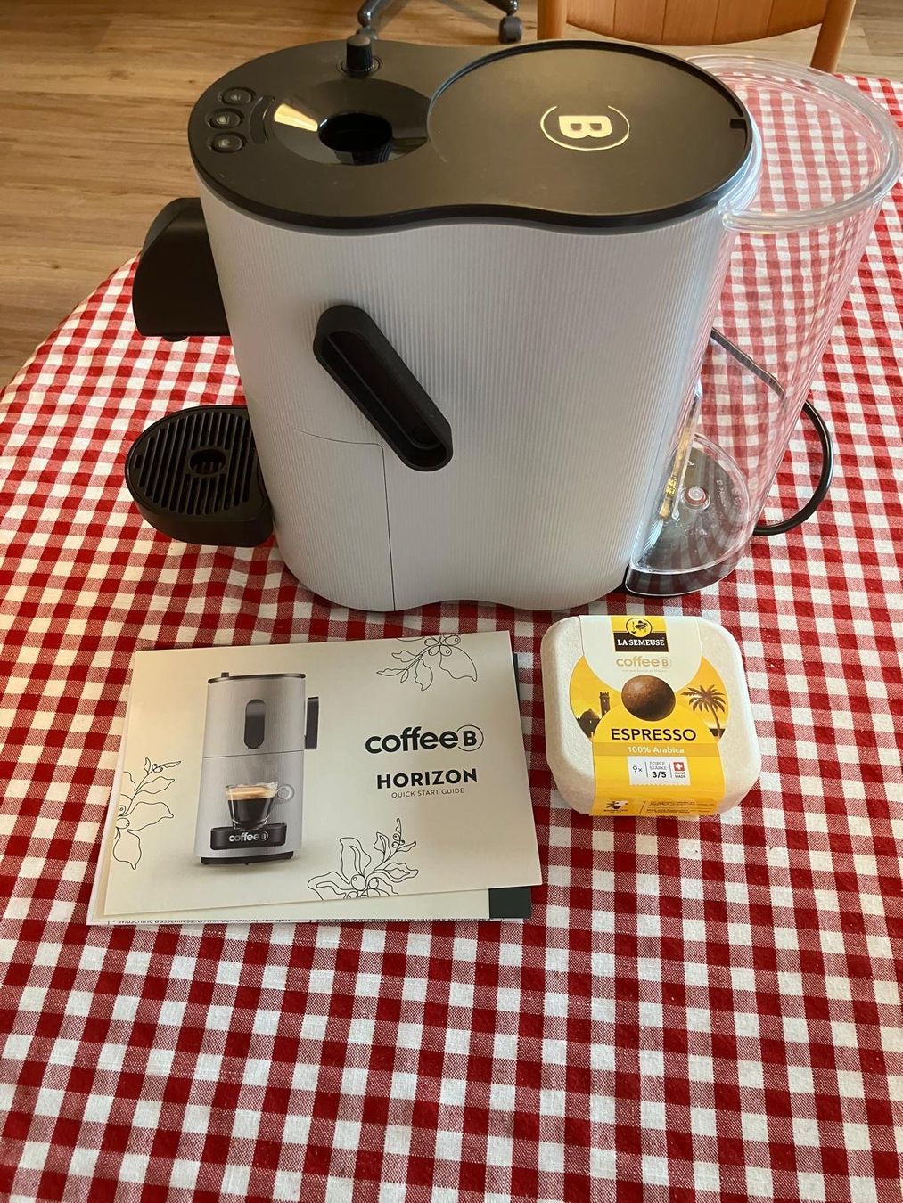Coffee B Macchine per caffè & Macchine per espresso: coffee B  Espressomaschine mit Anleitung und Kapsel – Usato da Bülach venduto da kra_hv6x