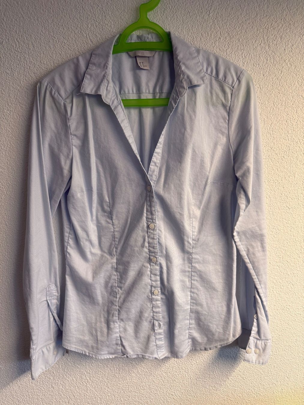 H&M Camicette: Bluse von H&M, Gr 40 – Usato da Zweisimmen venduto da Mousie
