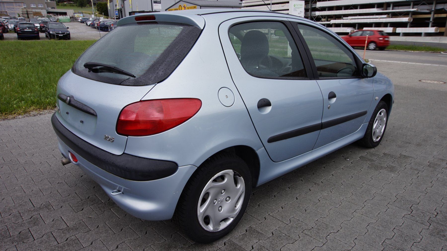 Peugeot Autos: Peugeot 206 mit 179'964 km ab nur CHF 1.- – Gebraucht aus Schongau von Autosalon_Zogu 2