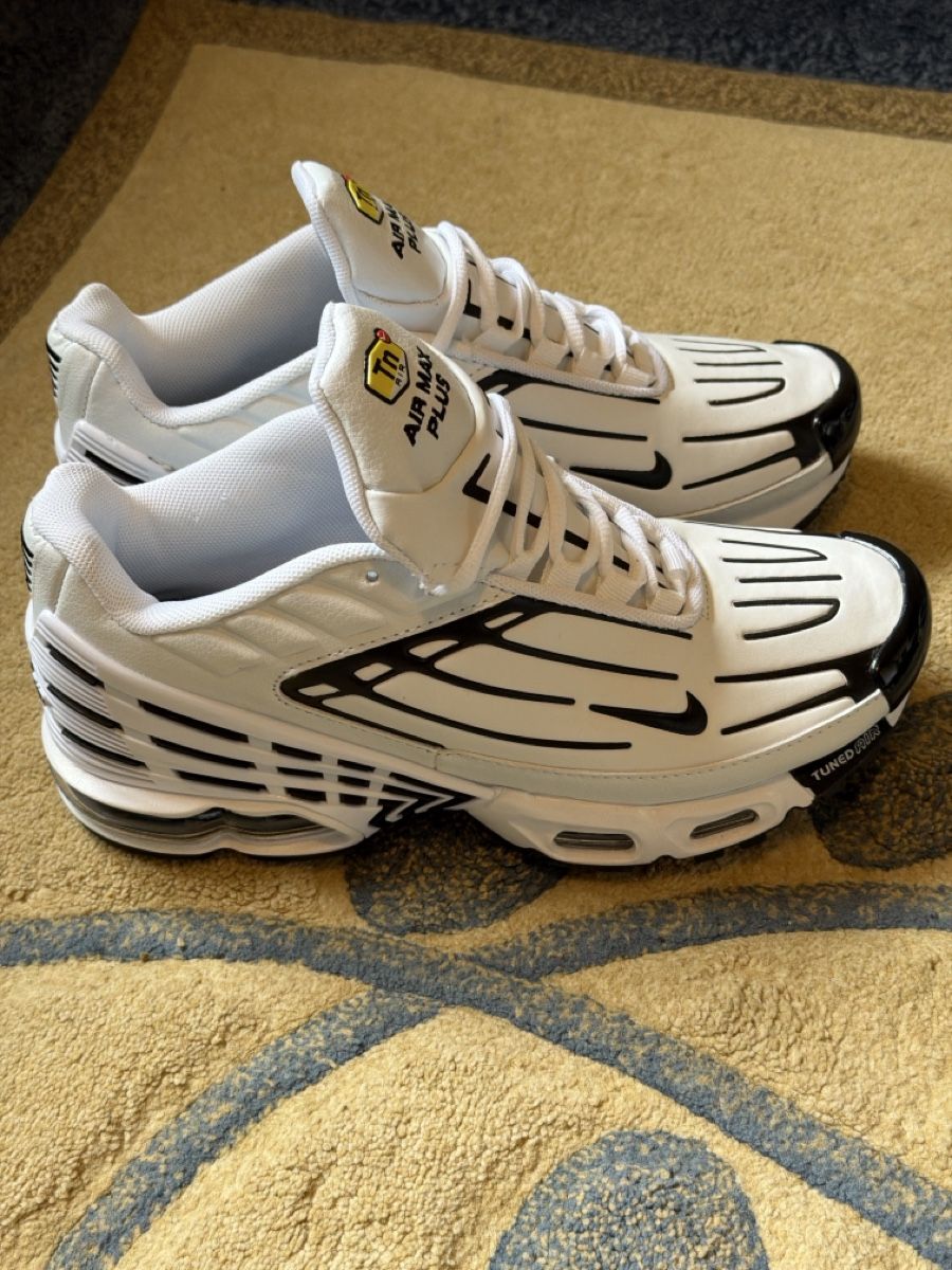 Herrenschuhe: Nike Air Max Plus TN - Blanc immaculé - Taille 40 – Neu und originalverpackt aus Fribourg von far_p8f5 3