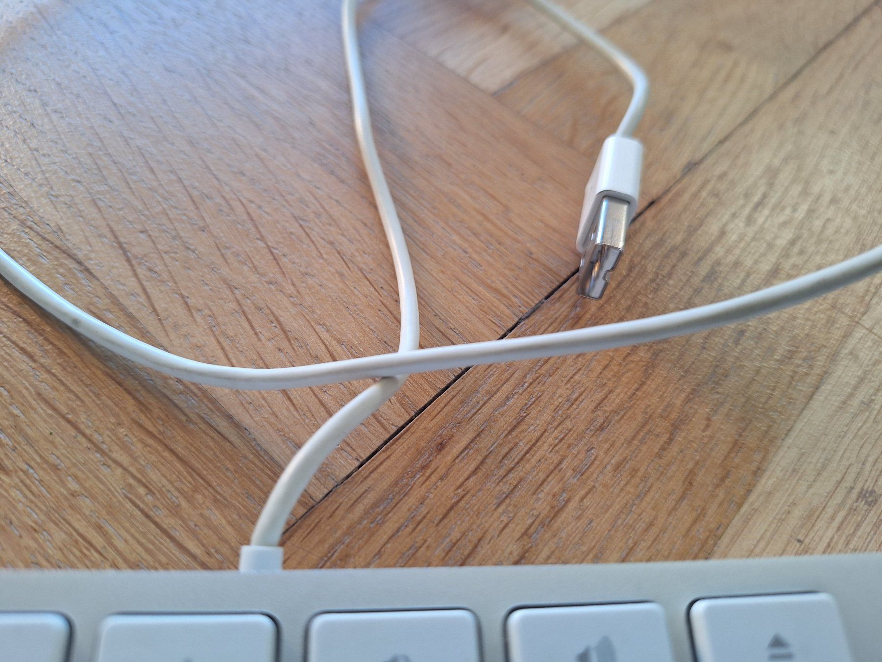 Apple Claviers: Clavier APPLE modèle 1234 – D'occasion à Chêne-Bougeries par xchrysalide 3