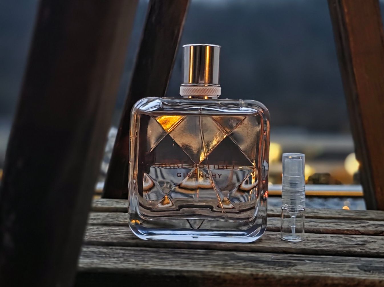 Givenchy Profumi & Eau de Toilette: Givenchy - Irresistible - 2ml – Nuovo (secondo la descrizione) da Winterthur venduto da FragranceLUXE