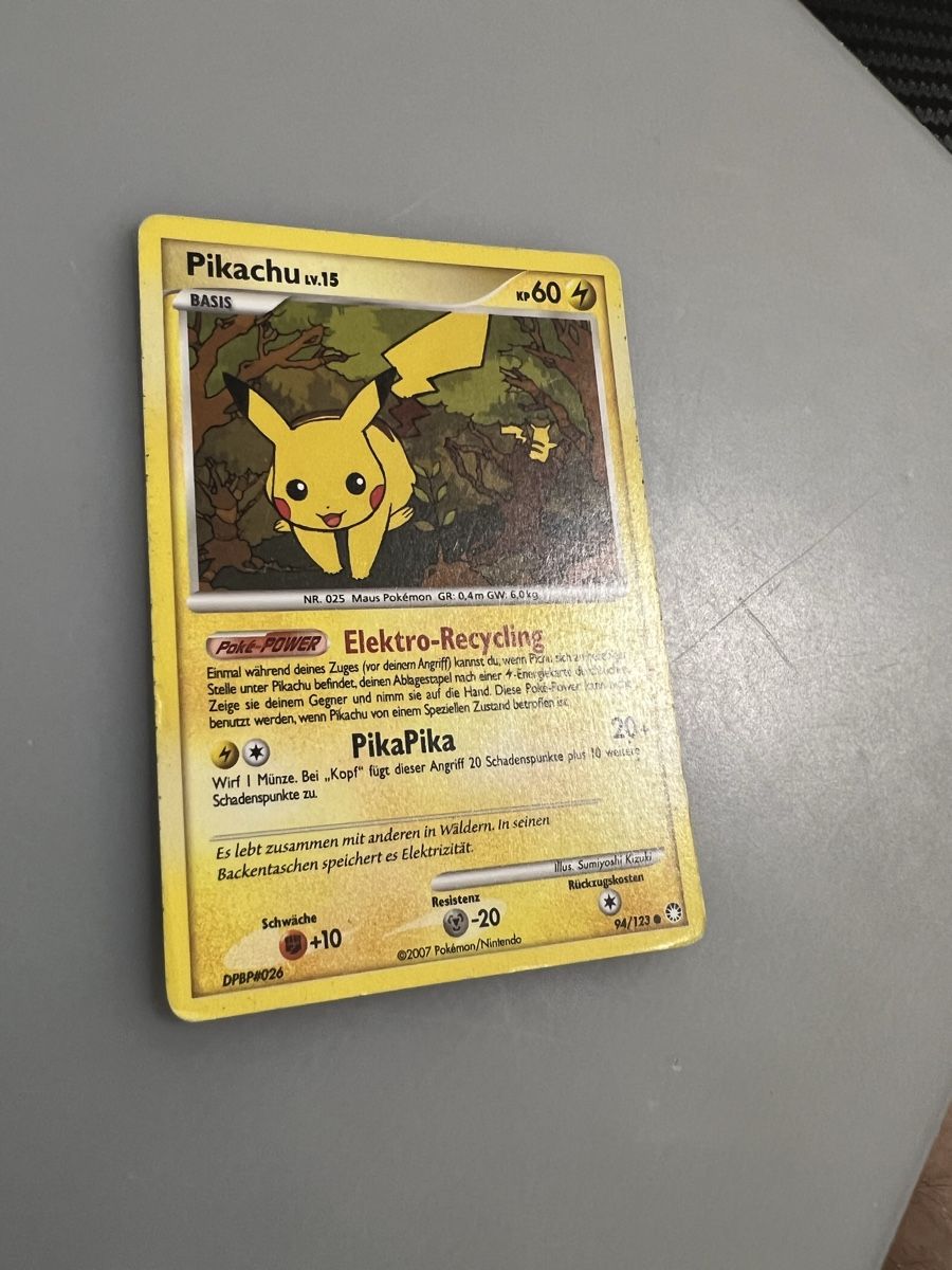 Pokémon Cartes à collectionner: Pikachu – D'occasion à Muttenz par Michugee97 1