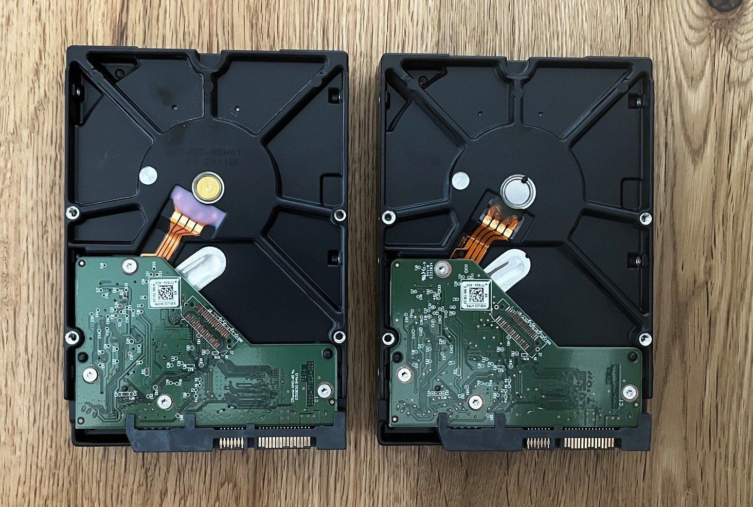 Western Digital Dischi rigidi: WD HDD 2TB 2Stk. super Preis! – Usato da Willisau venduto da aronet 1