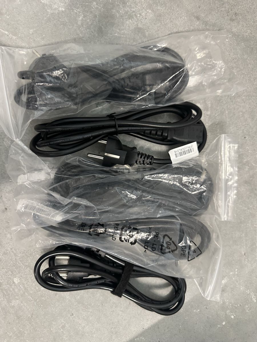 Cavi: 5x Netzkabel C13 (Schuko / EU) – Nuovo (secondo la descrizione) da Obernau venduto da rai_2p6d