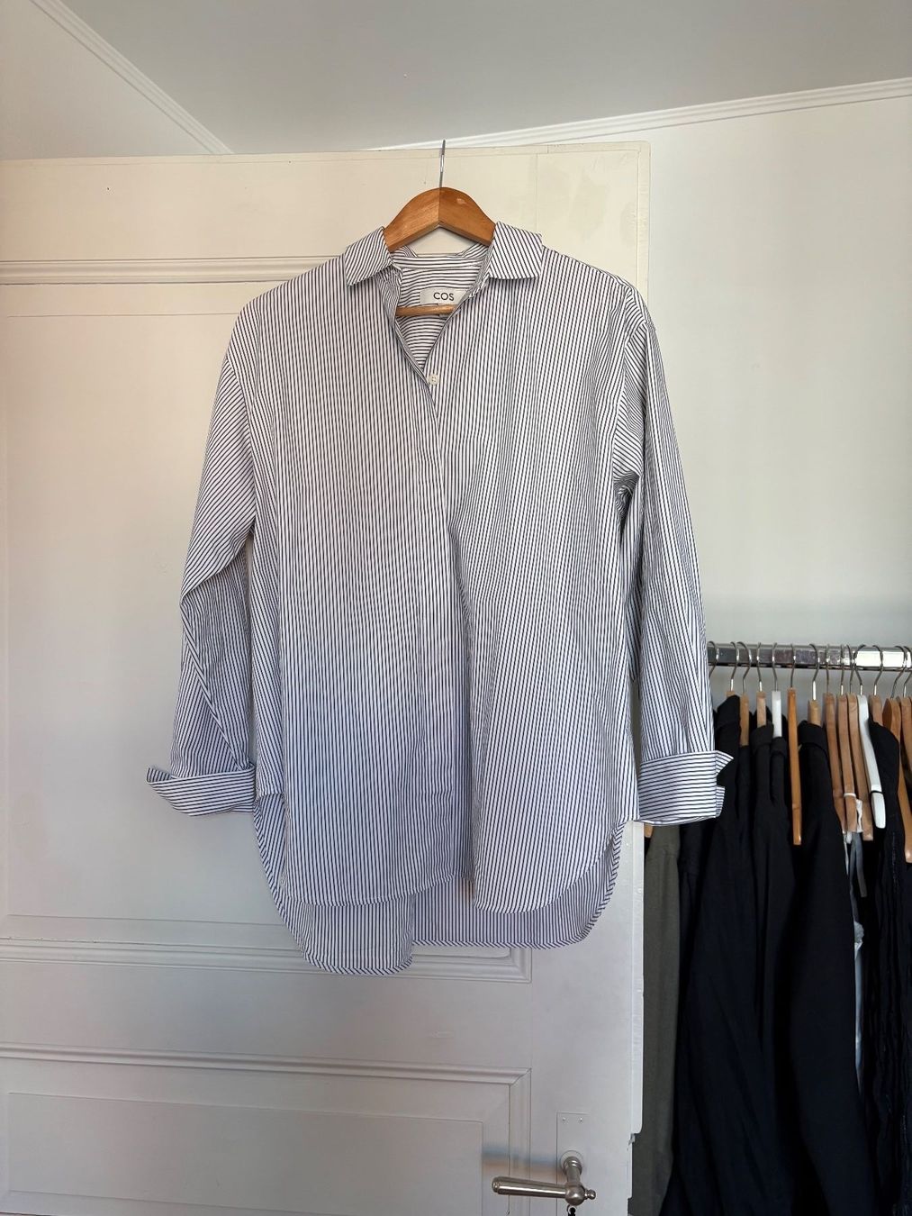 Cos Camicette: Hemd von COS – Nuovo (secondo la descrizione) da Wallisellen venduto da lin_v