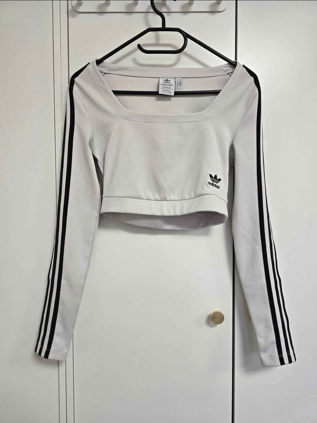 Tops: Adidas Crop Top Gr. XS  – Gebraucht aus St.Peterzell von the2ndchance