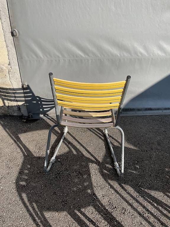 Chaises: Alte gebrauchte Gartenstühle – D'occasion à churwalden par rolbir 2