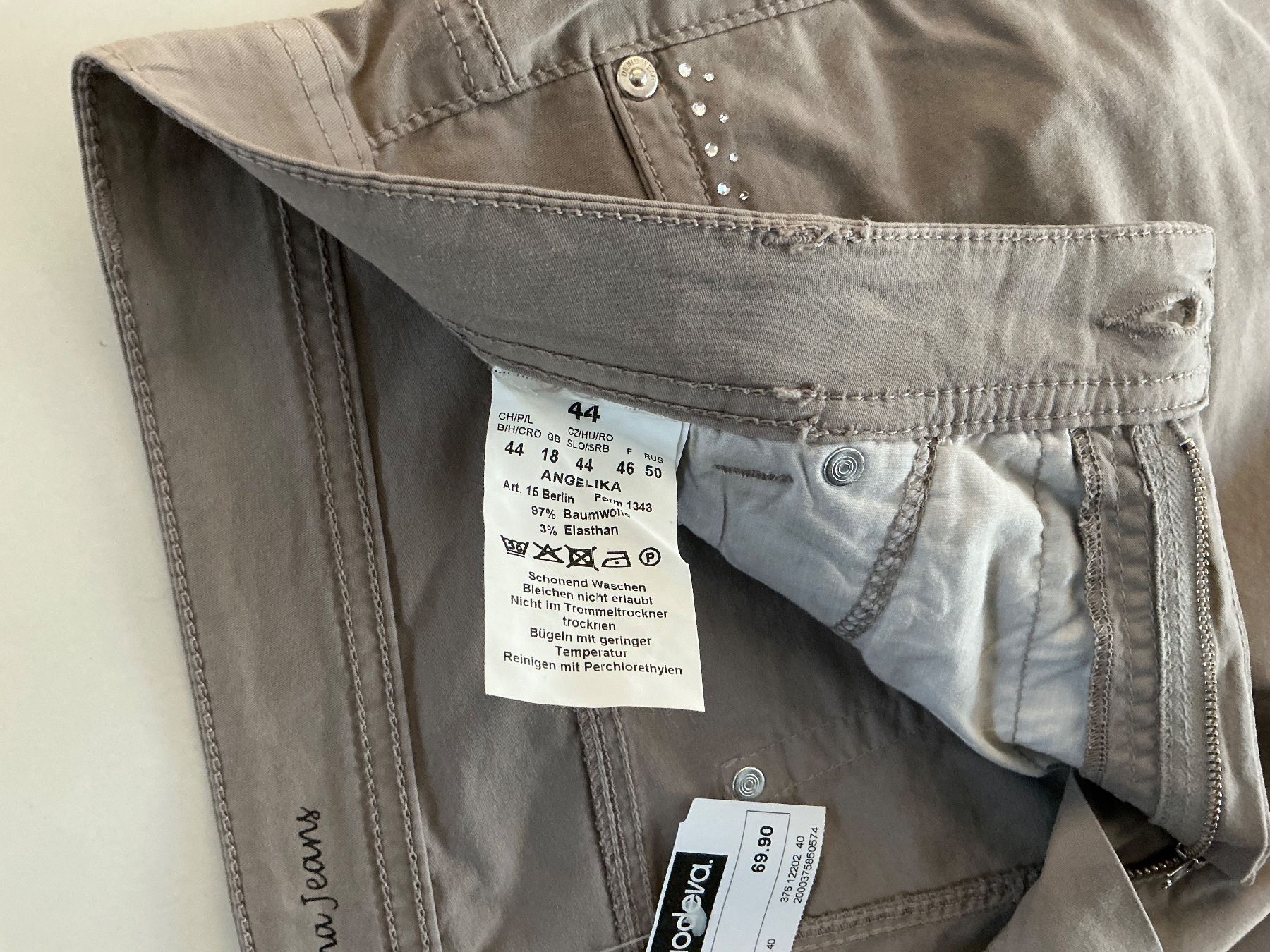 Hosen: Anna Montana 3/4 Hose neu Gr.44 – Neu und originalverpackt aus Biel-Benken BL von Sahra1 2
