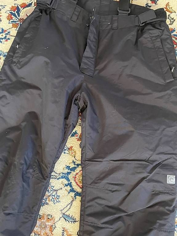 Decathlon Hosen: Pantalon de ski - Taille XXL - Decathlon – Gebraucht aus Attalens von lpf_pxg6 2