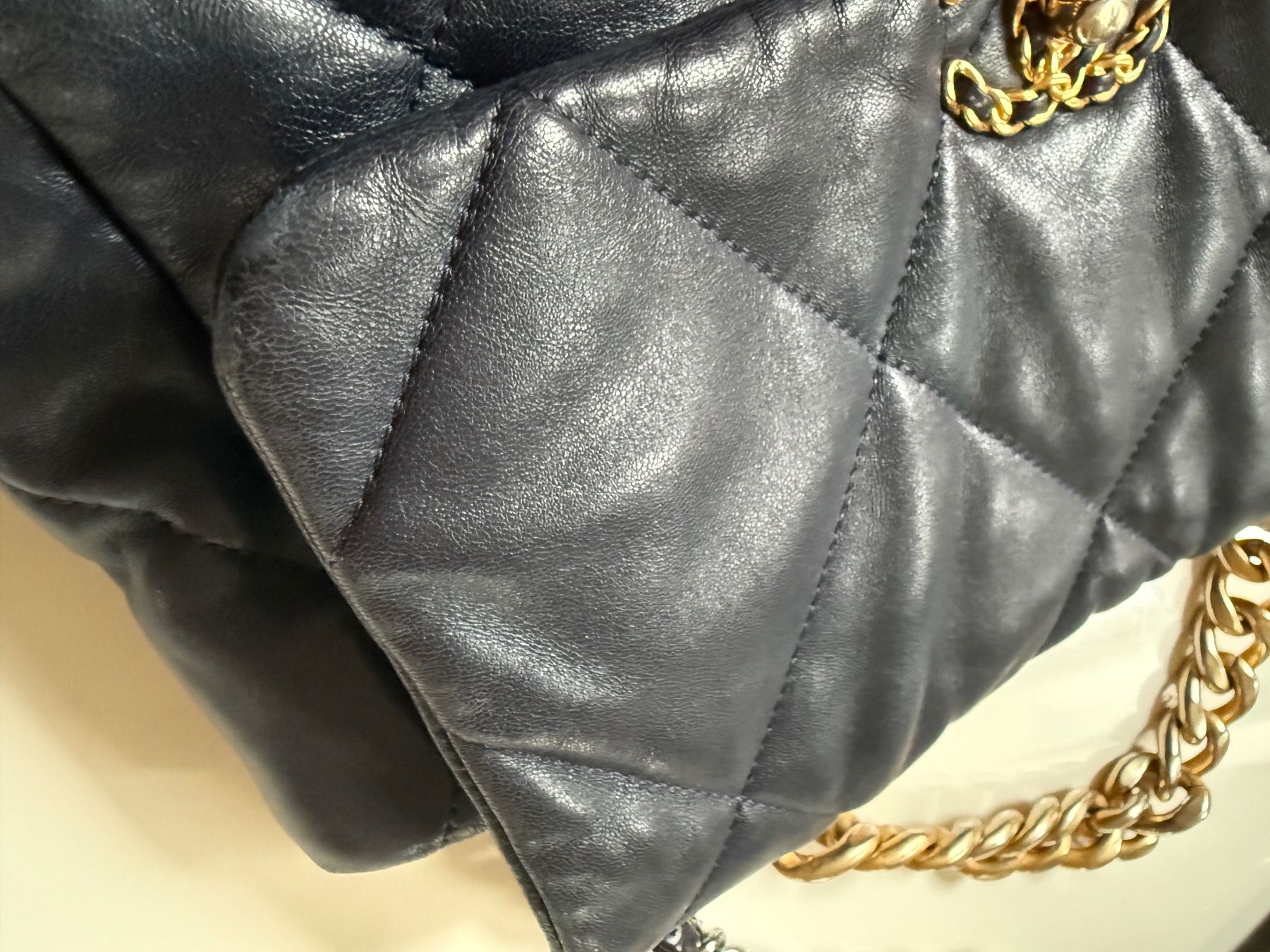 Chanel Borse da donna: Chanel 19 Dark Blue Medium – Usato da Kilchberg ZH venduto da rac_q8jf 3