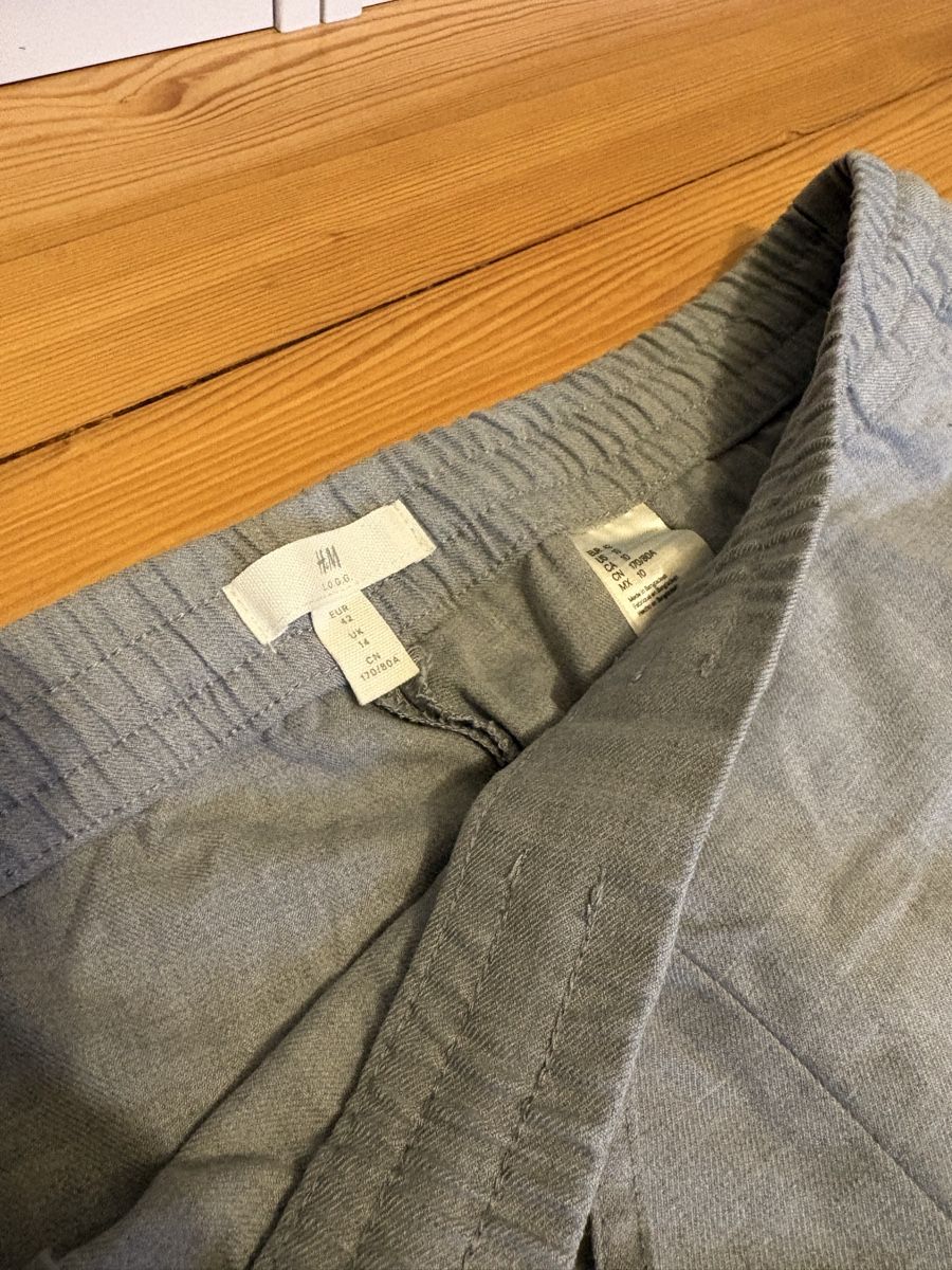 H&M Pantaloni: Business Stoffhose – Usato da Winterthur venduto da andObe 2
