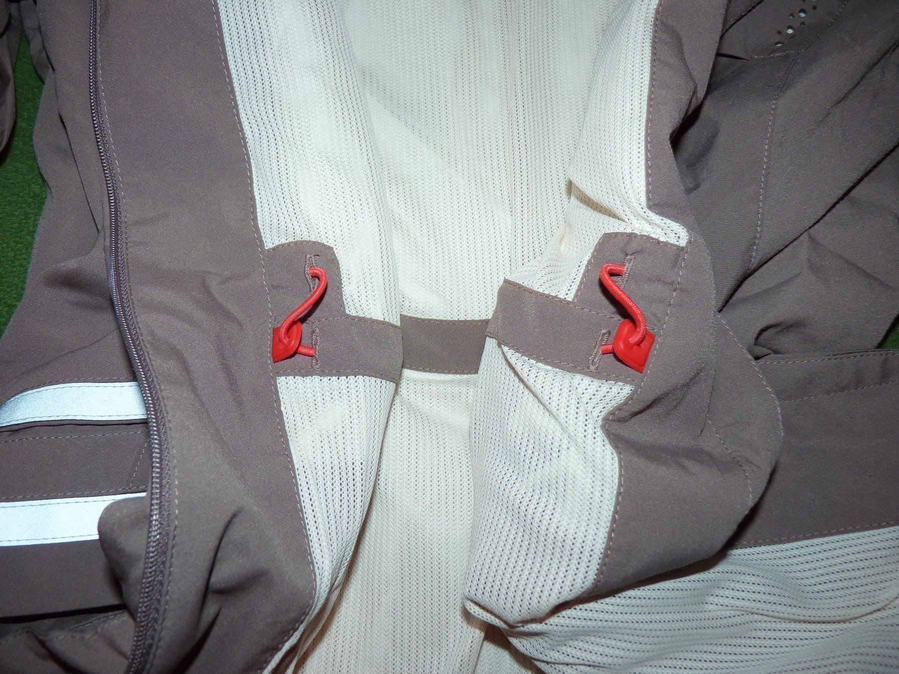 Puma Giacche: Puma Sportjacket – Nuovo e nell'imballaggio originale da Muttenz venduto da pixopus 3