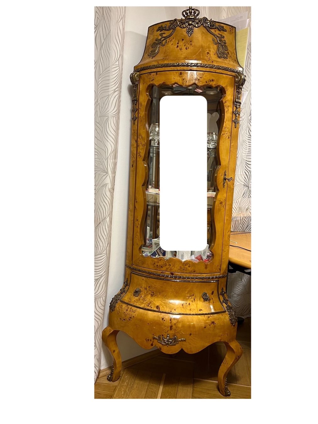 Vetrine: Barock Vitrine Eckvitrine Eckschrank Barockstil Messing – Usato da Gemünden venduto da GEUENWALD 2