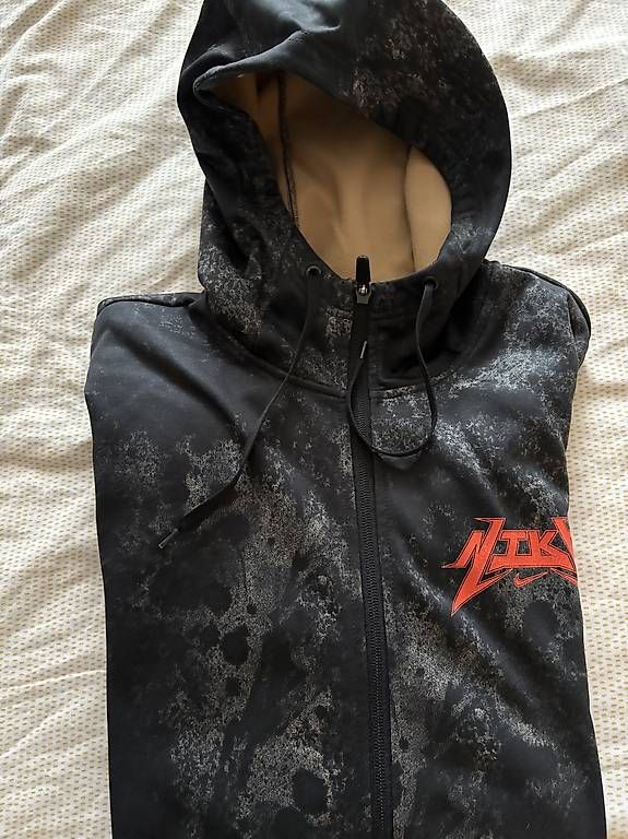 Vestes: Nike - veste Thermafit taille L – D'occasion à Geneve par tom_d7f8