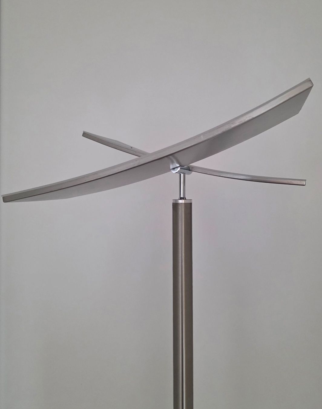 Lampade: LED Stehleuchte dimmbar – Usato da Ibach venduto da Ro-Ka 2