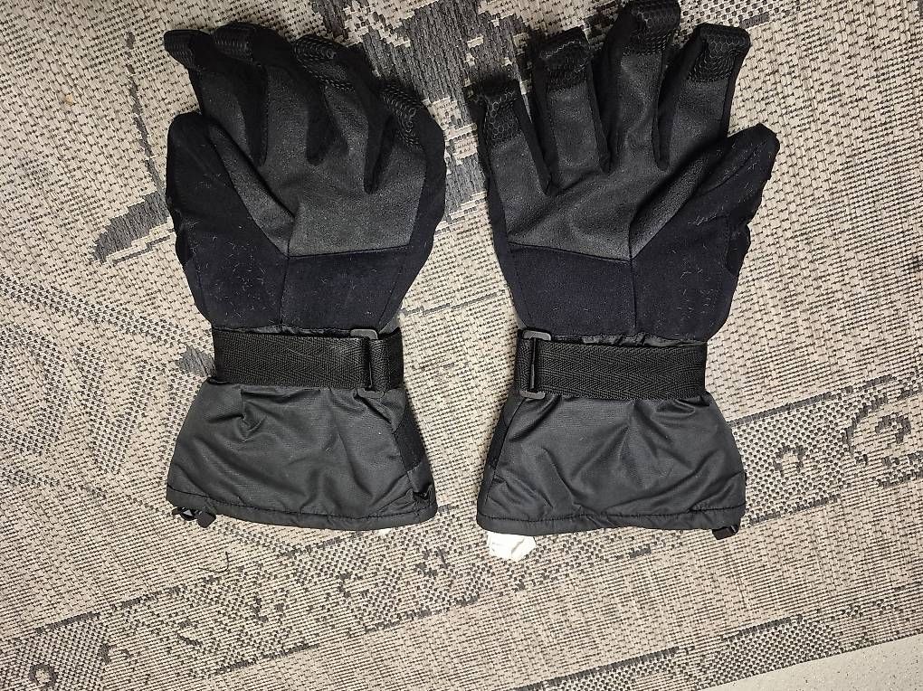 Guanti & manicotti: Handschuhe – Usato da Mägenwil venduto da InEcoTec