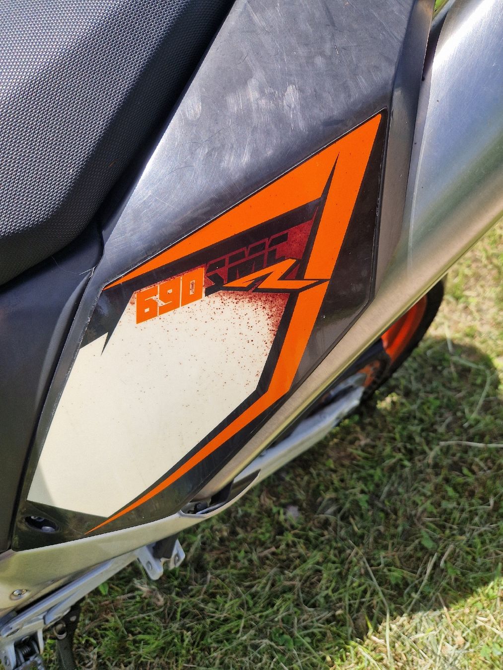 KTM Strada: KTM 690 SMC R  – Usato da Bronschhofen venduto da jimmbim92 3