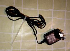 Motorola Handy-Ladegerät SPN5038A / Modell; SSW-0622