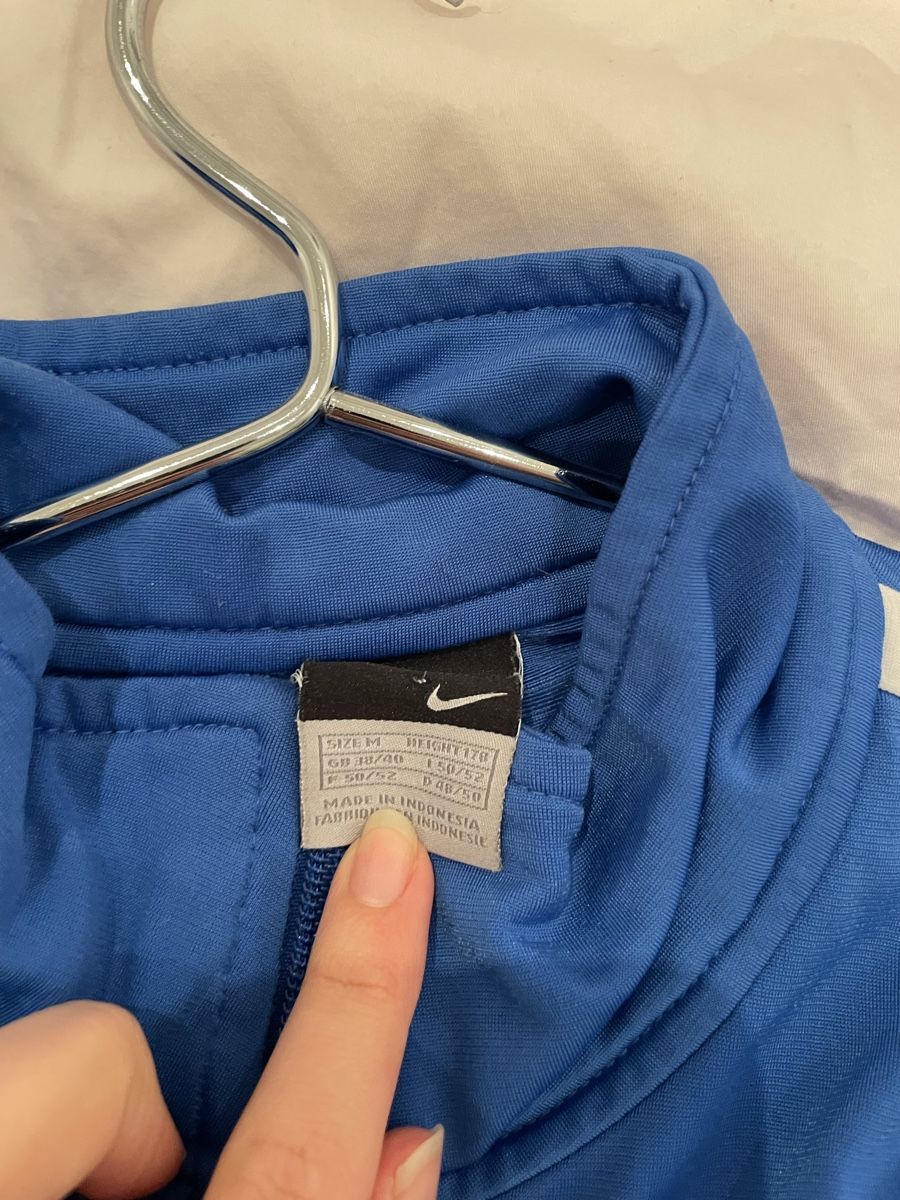 Nike Giacche: Vintage nike trackjacke – Usato da Uitikon Waldegg venduto da lor_b2rv 2