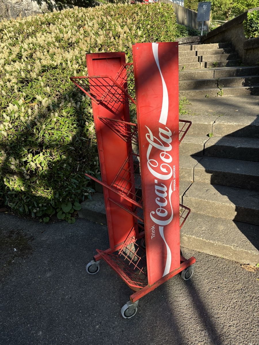 Portabottiglie: Coca Cola Harassenständer Werbeständer – Usato da Neuenhof venduto da redballexpress