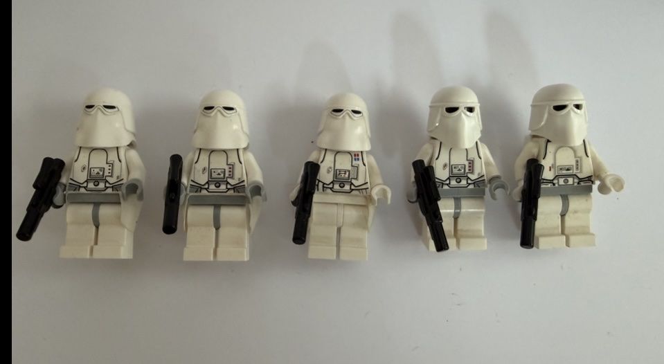 Lego Statuette: LEGO Star wars Minifigur- Clone Trooper – Usato da Roggwil BE venduto da Maui2000
