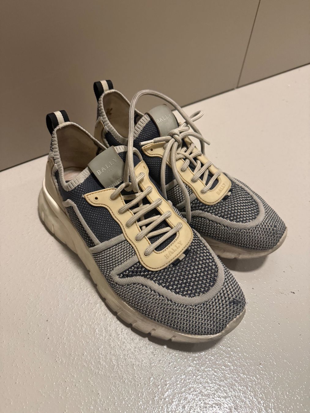 Bally Scarpe da uomo: Chaussures Bally – Difettoso da Vandoeuvres venduto da iga_zzg6