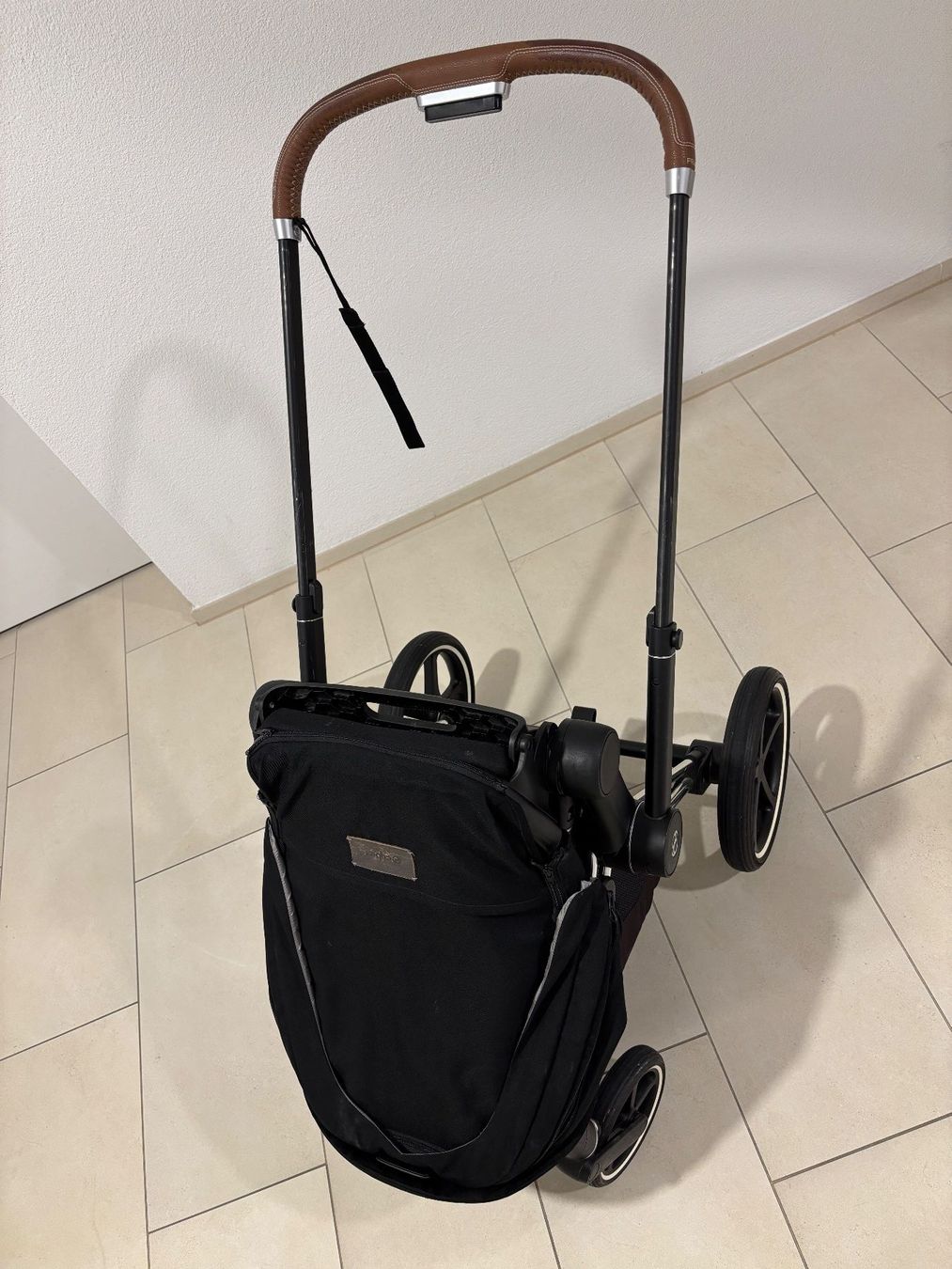 Cybex Poussette: Cybex Priam Kinderwagen schwarz – D'occasion à Niederrohrdorf par yumos 7
