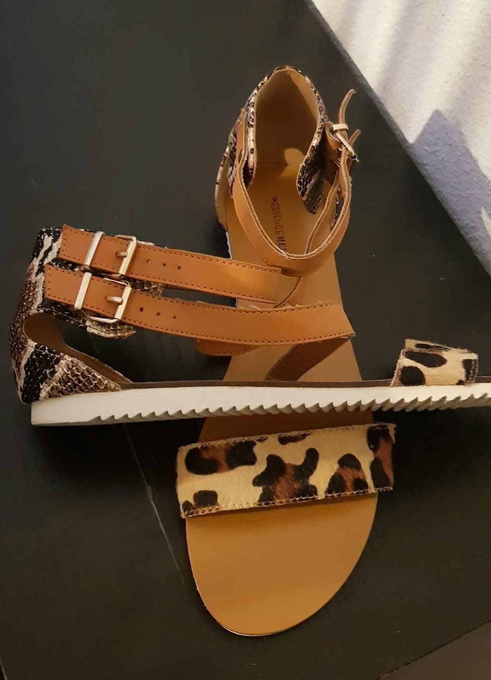 Damenschuhe: Sandales – Neu (gemäss Beschreibung) aus Genève von rescateCH