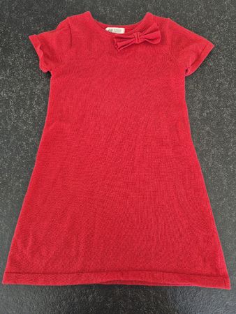 Kleid für Mädchen, Gr. 122/128, sehr guter Zustand