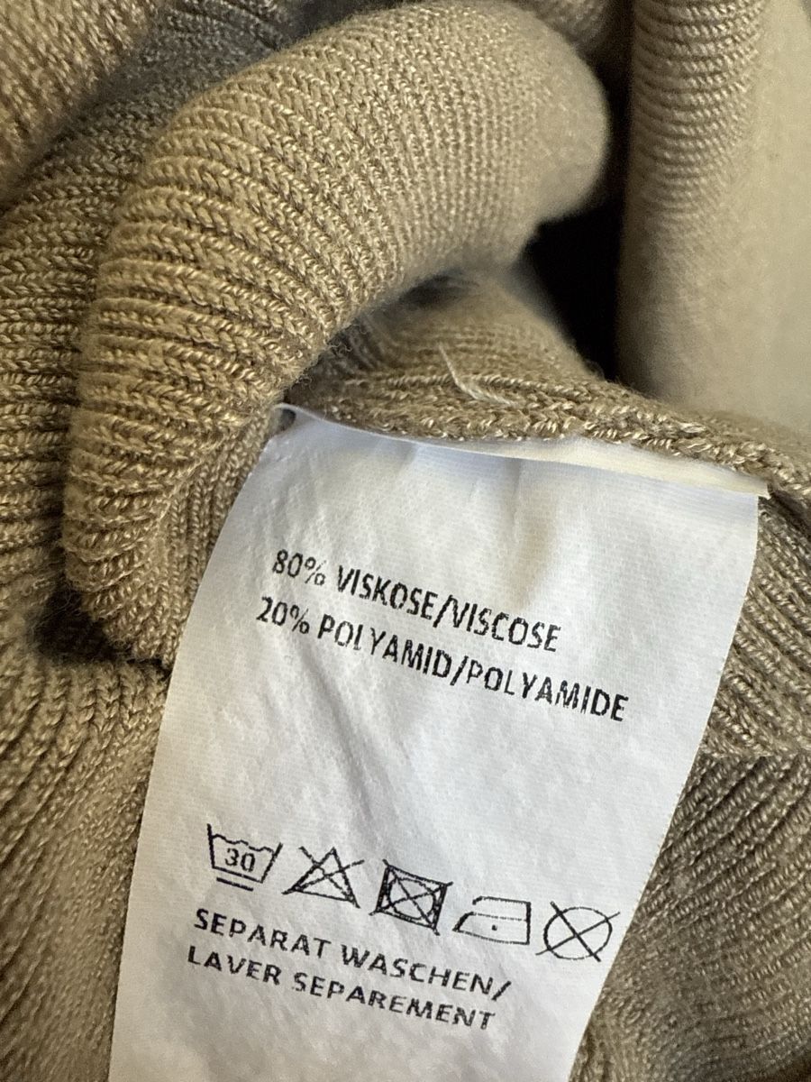 Manor Pulls & Sweat-shirts: Pull col rond maille vert kaki clair Manor, t.36/S – D'occasion à Tavannes par Thriftshop 5