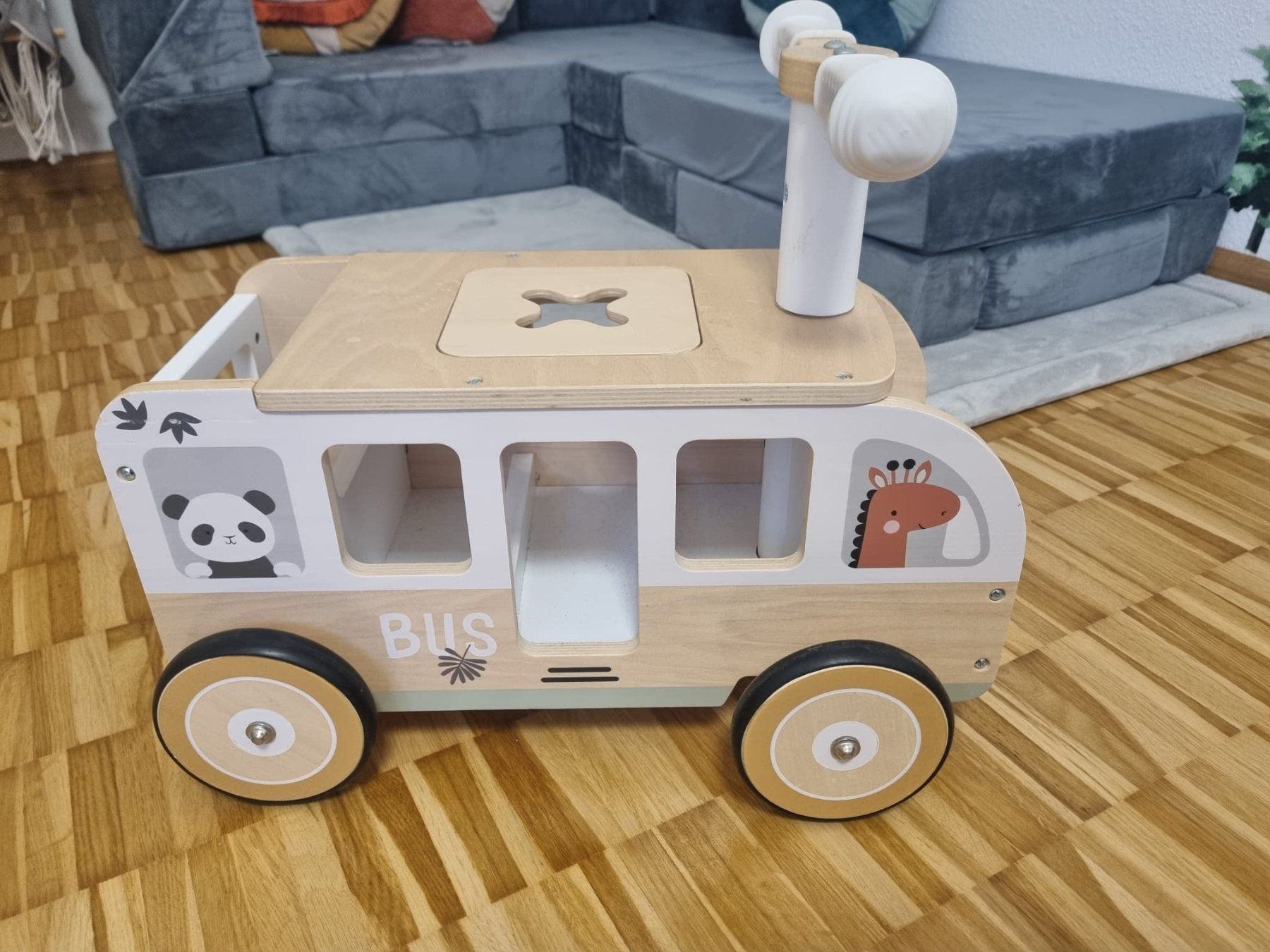Fahrzeuge für Kinder: Rutschauto – Gebraucht aus Reinach BL von tke_p5sj 1