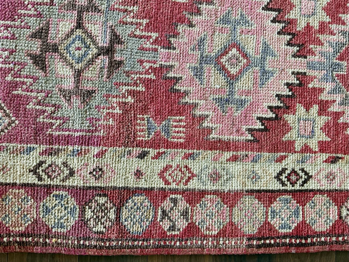 Teppiche: Vintage Teppich 100% Wolle handmade! – Gebraucht aus Zürich von XChange 4