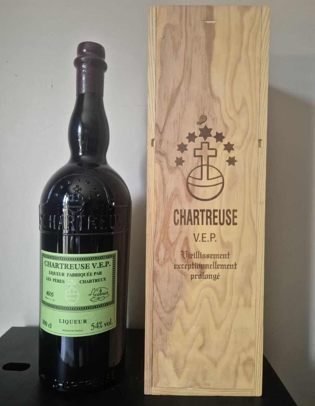 Bevande alcoliche: Chartreuse  VEP verte 3L 2019 – Nuovo e nell'imballaggio originale da Le Locle venduto da drinkshop