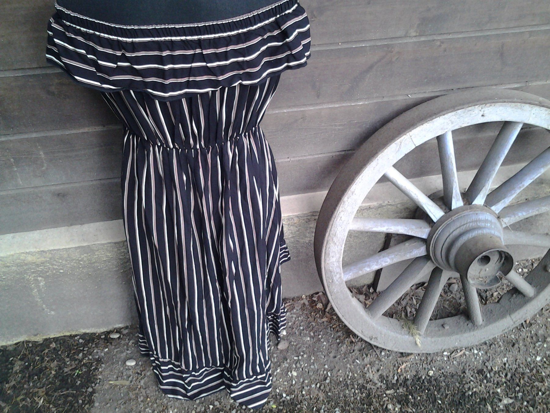 Zebra Vestiti: Robe Carmen Sexy Zebra taille XL – Nuovo (secondo la descrizione) da MEYRIN venduto da nf69