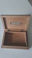 Antike orientalische Holz-Schatulle