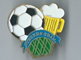 Placchette & Badge: Fussball Pin Stern-Team – Usato da Zürich venduto da t24_de