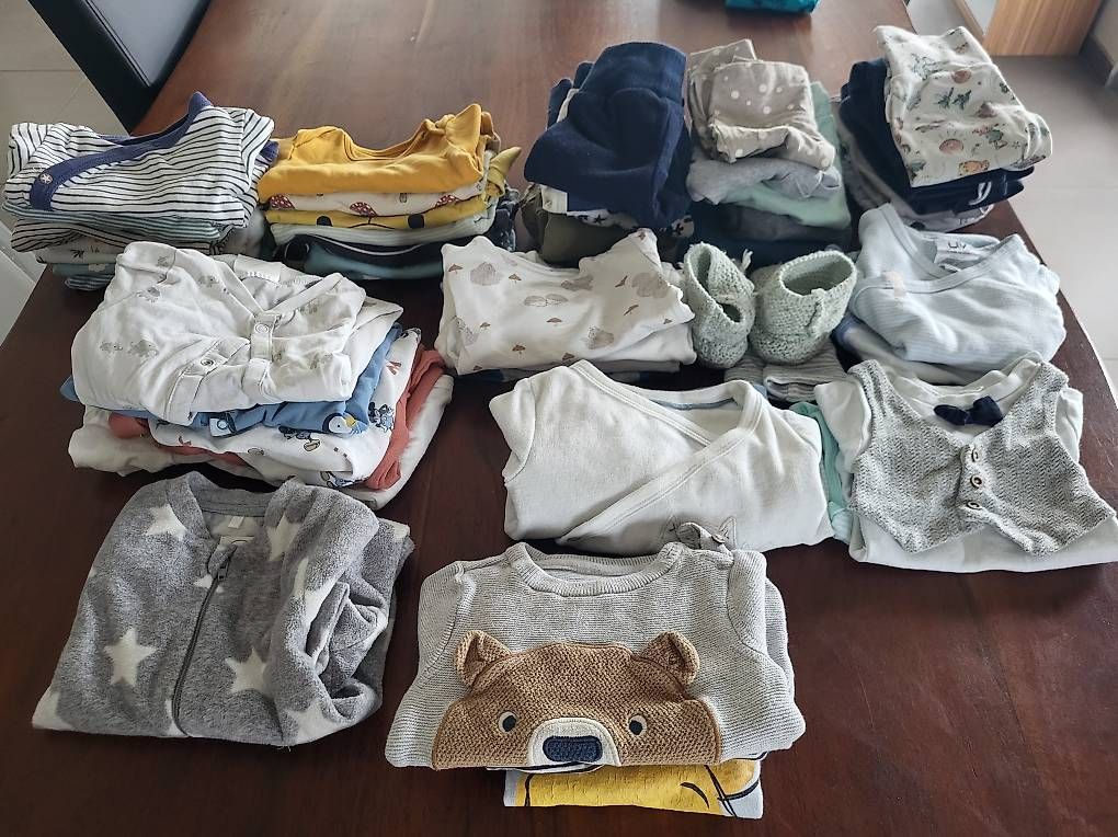 Lotti & Set di vestiti: Kleiderpäckli Jungen Grösse 62 – Usato da Hallau venduto da jes_d6gs