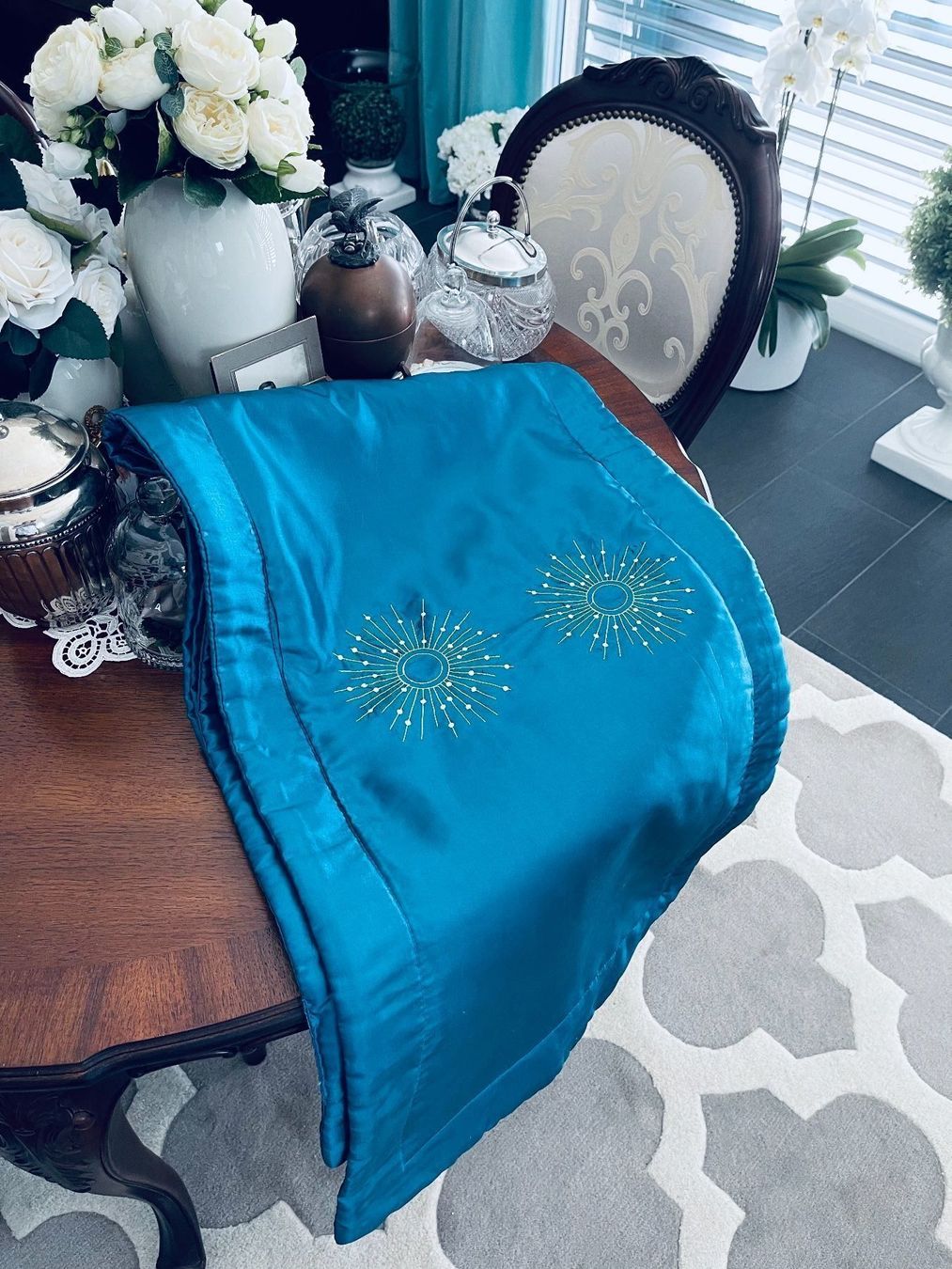 Coperte: Bett Dekorative Decke – Usato da Winkel venduto da KaschmirArt 6