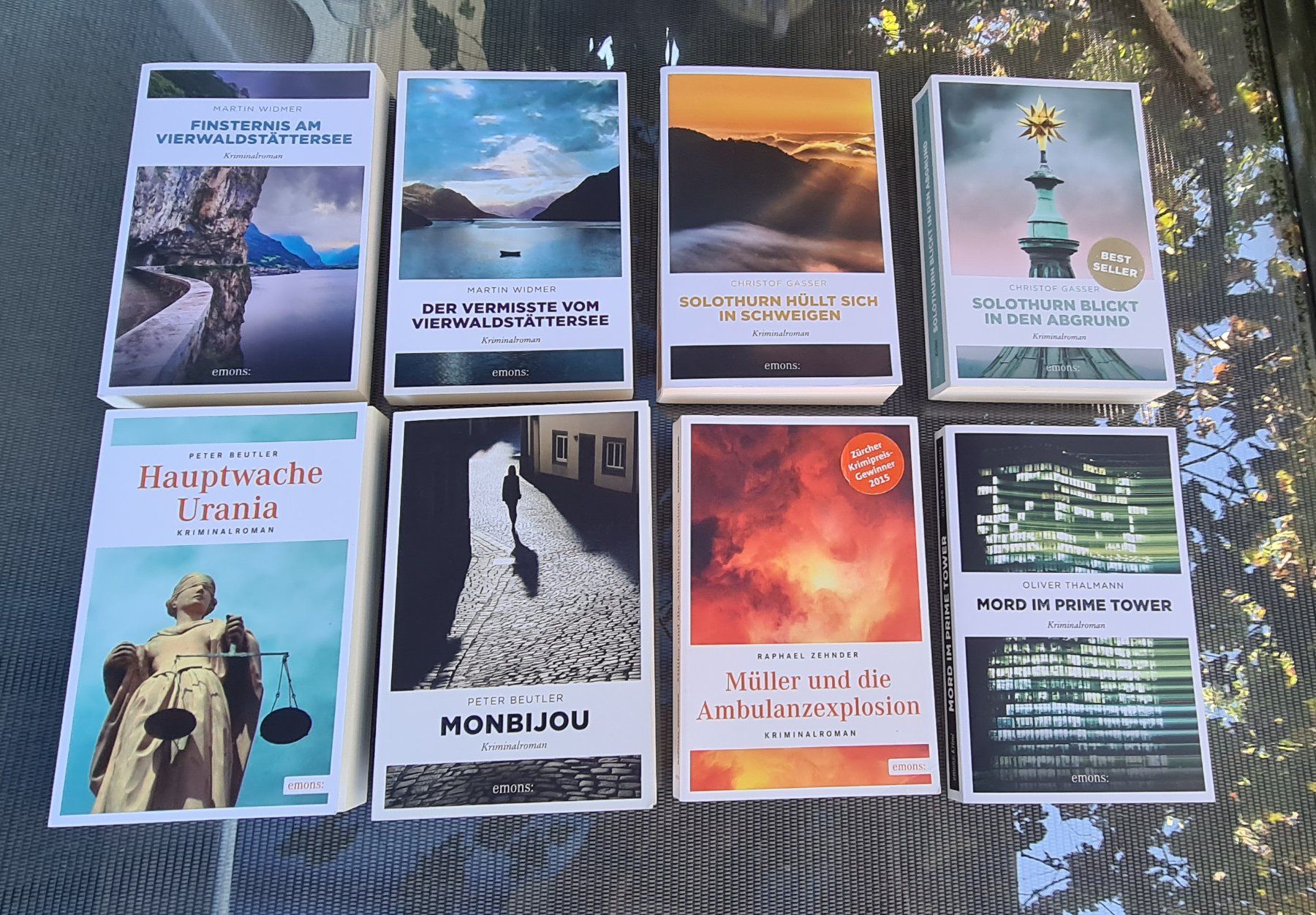 Libri: 8 + 1 Schweizer Kriminalromane Emons Verlag TOP – Usato da Wettingen venduto da Mahariko