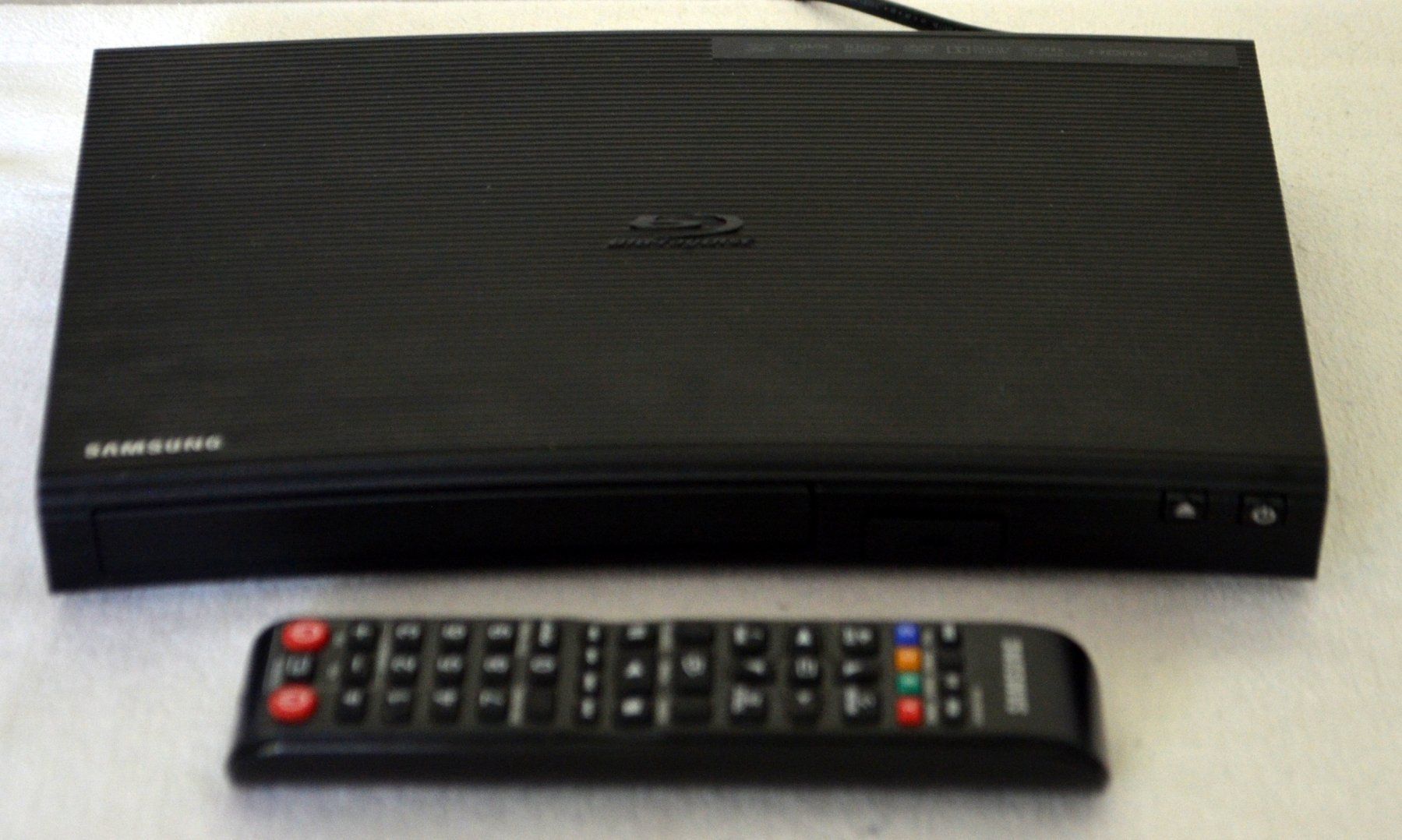 Samsung Sistemi audio & multimediali: Samsung BD-J5500 3D Blu-ray Player – Usato da Collonges venduto da arashee